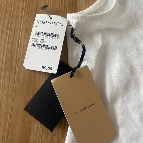 New with tags - Halogen white ruffle neck blouse - Picture 3 of 3